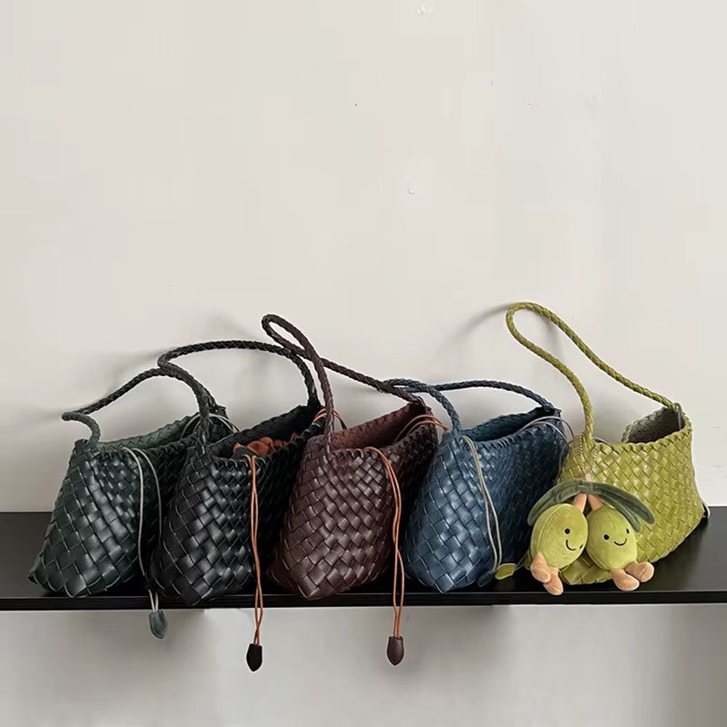 Hand-Woven Women’s Bag – Sailboat Bucket Bag for Casual & Vacation Use